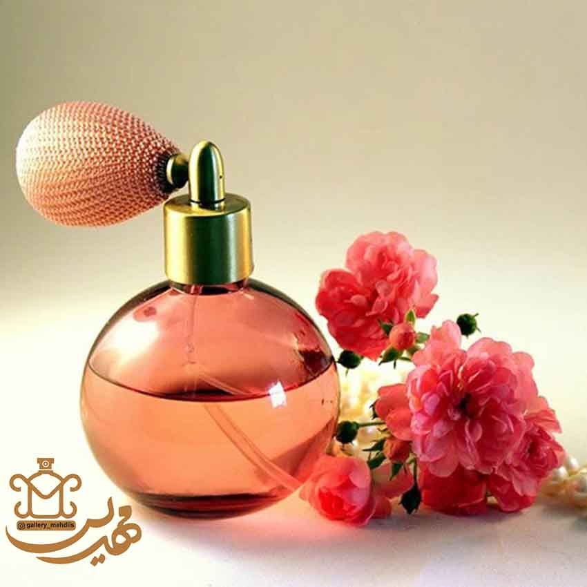 عبارات روی شیشه ی عطر و ادکلن